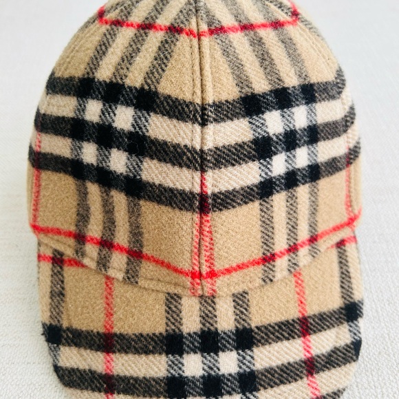 Burberry Kids Checkered Baseball Cap in Tan and Black (M) - Picture 9 of 9